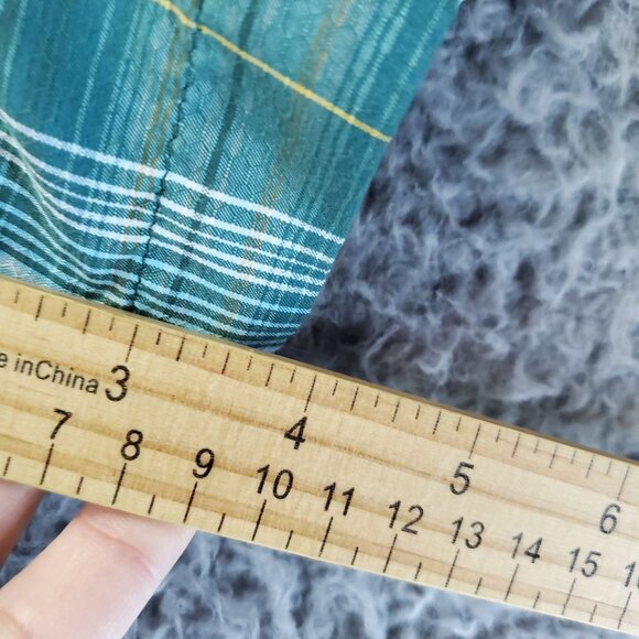 Eddie Bauer Shirt Mens Large Green Plaid Short Sleeve Button Front Nylon/Polyest - Picture 6 of 8